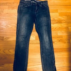 Madewell worn once skinny jeans with zipper ankle